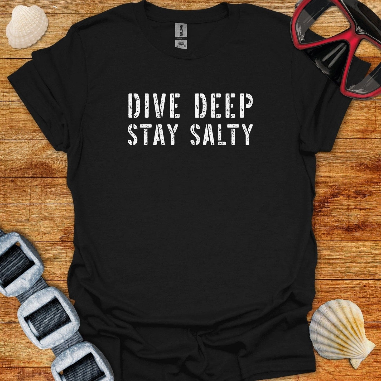 T-Shirt Black / XS Dive Deep Stay Salty