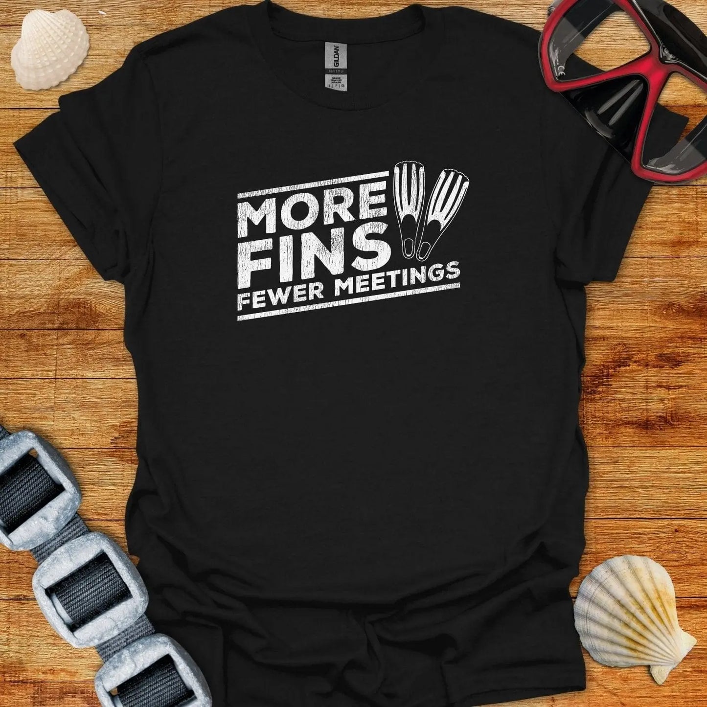 T-Shirt Black / XS More Fins