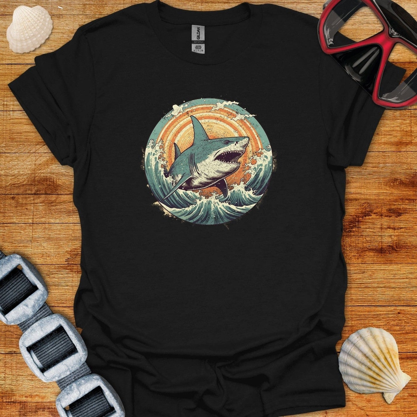 T-Shirt Black / XS Retro Shark