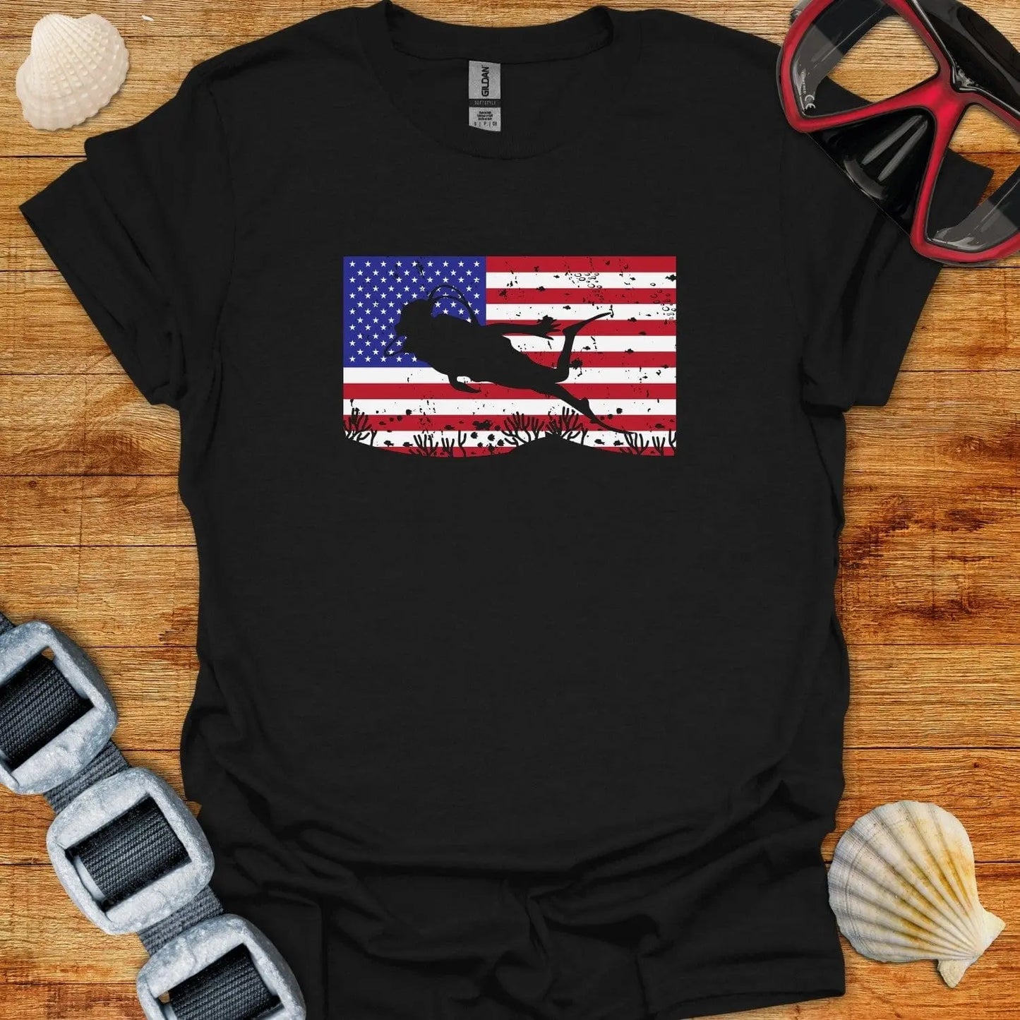 T-Shirt Black / XS USA Dive