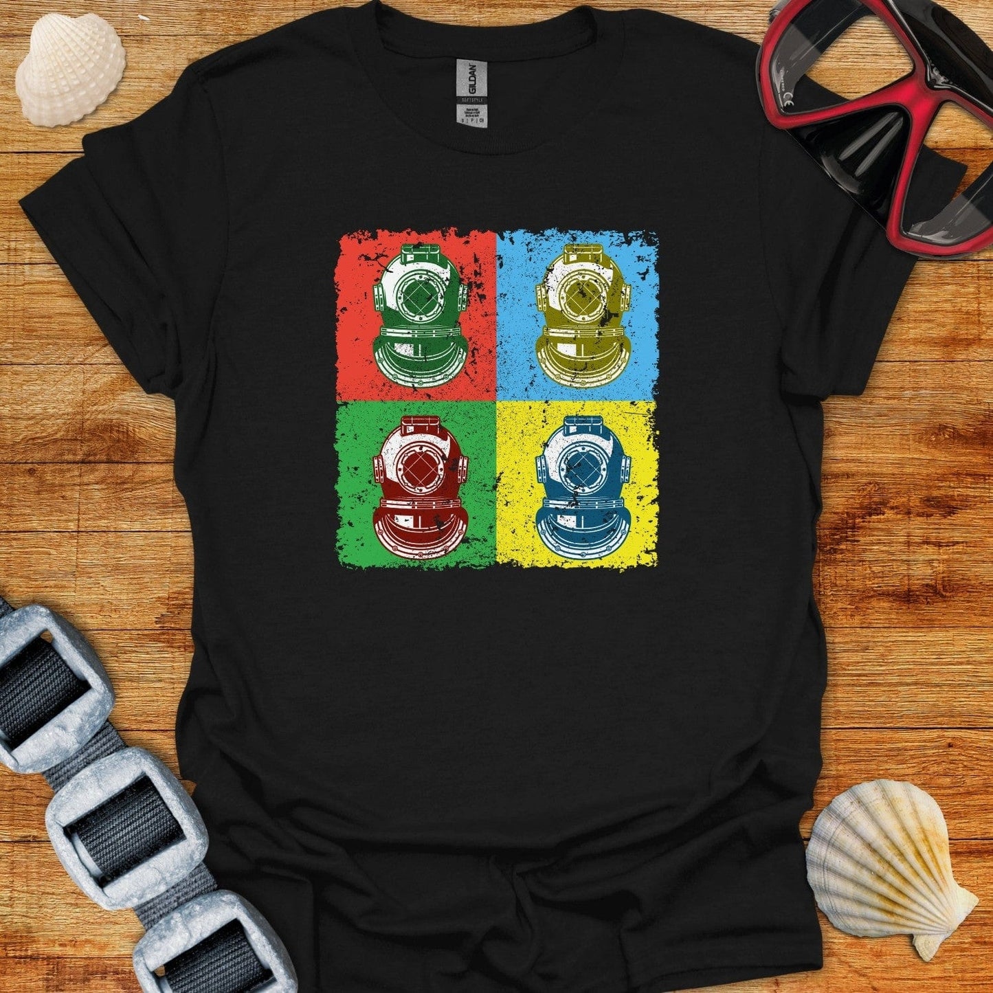 T-Shirt Black / XS Vintage Dive Helmets