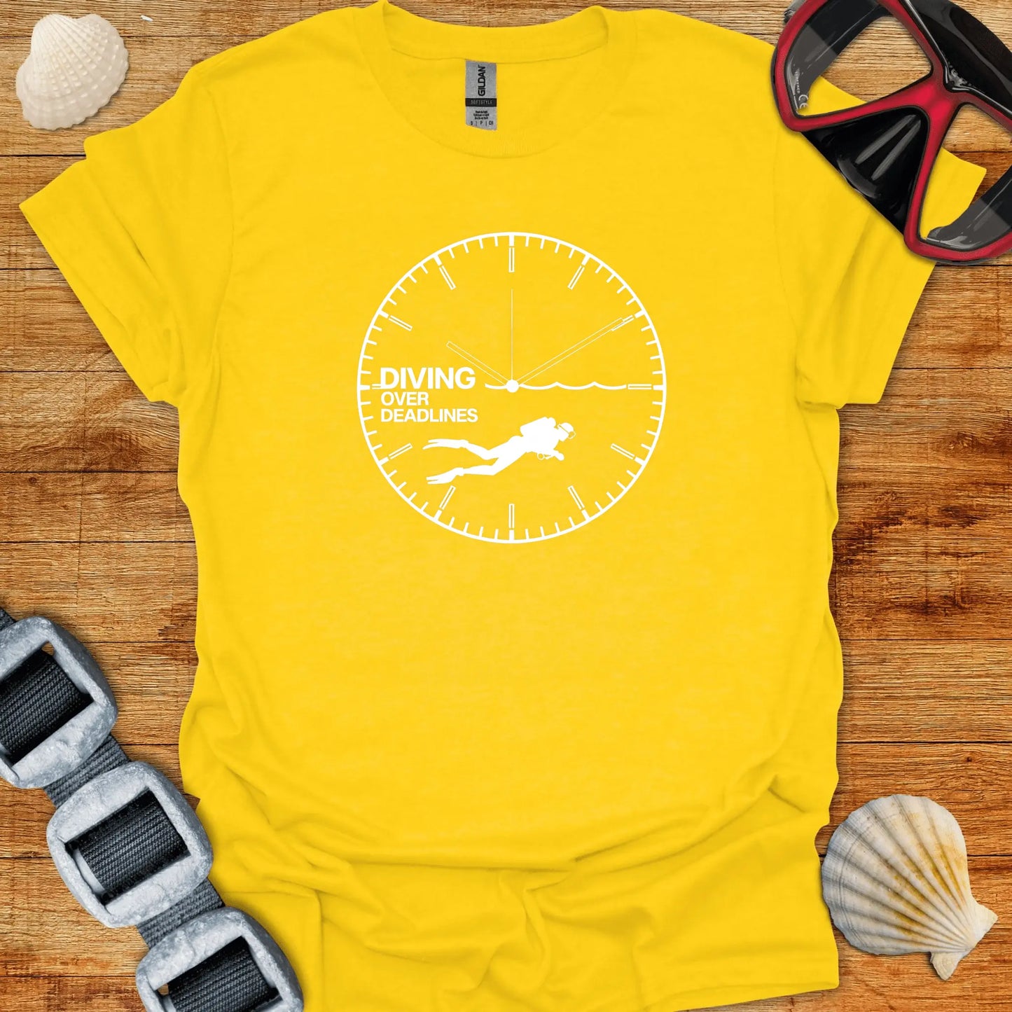 T-Shirt Daisy / S Diving Deadlines T-Shirt