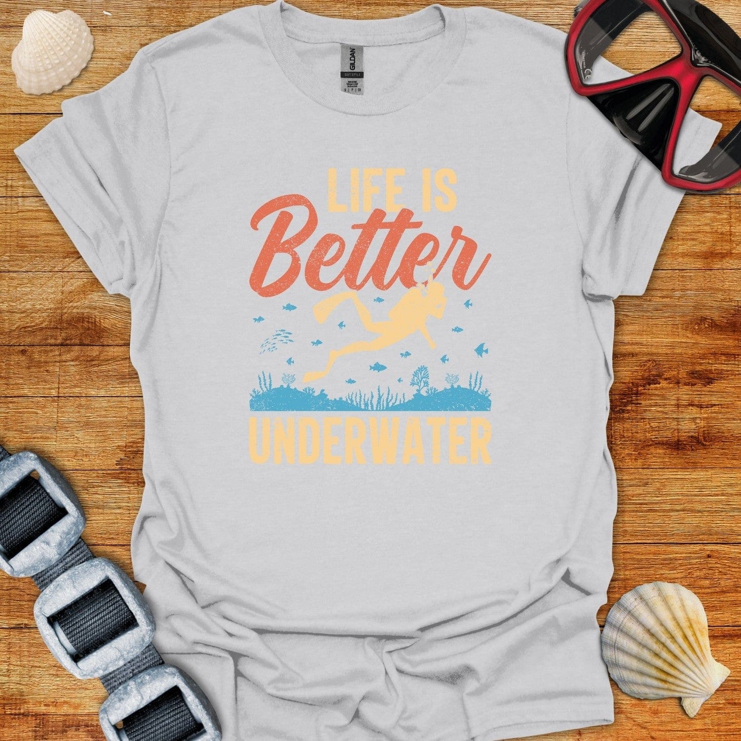 T-Shirt Ice Grey / S Life Is Better Underwater