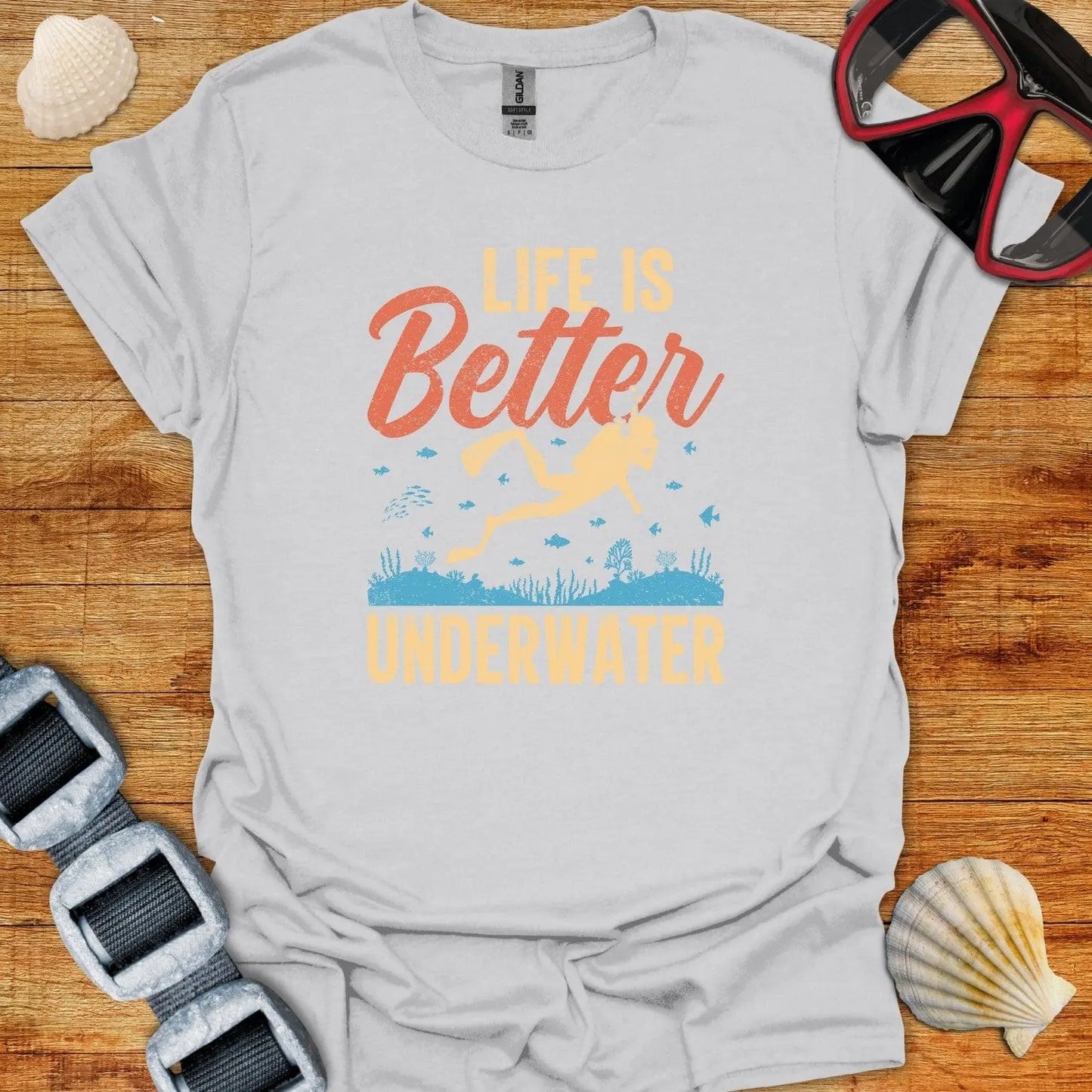 T-Shirt Ice Grey / S Life Is Better Underwater