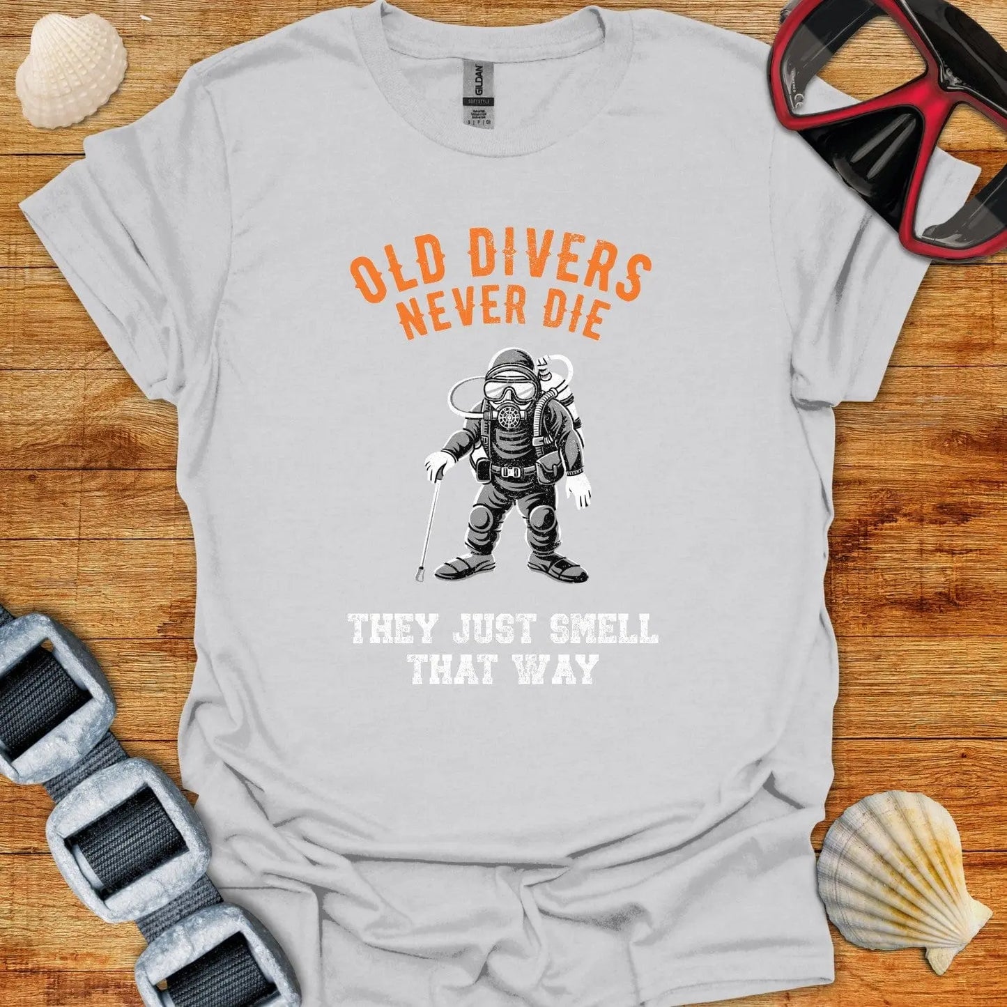 T-Shirt Ice Grey / S Old Divers Never Die