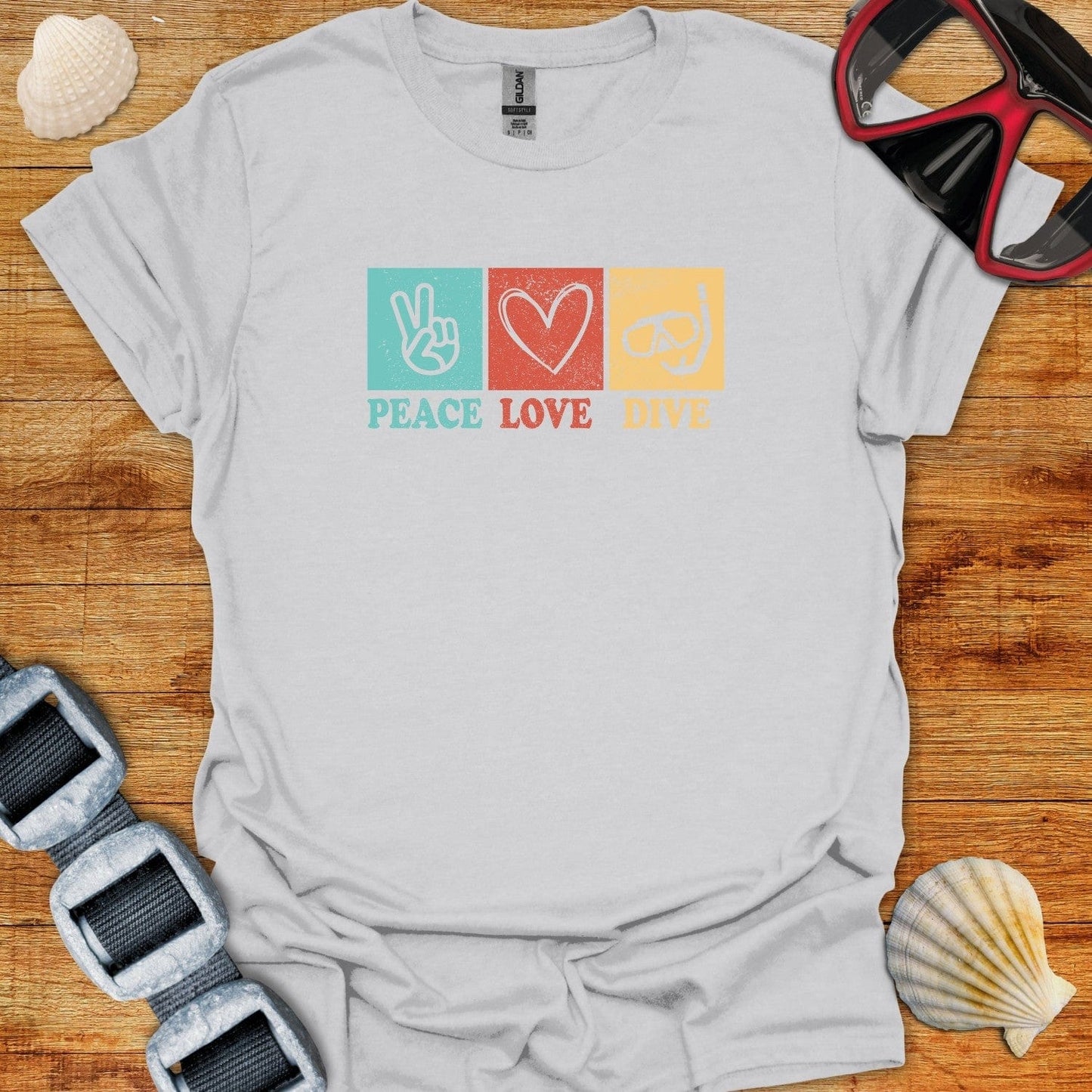 T-Shirt Ice Grey / S Peace Love Dive