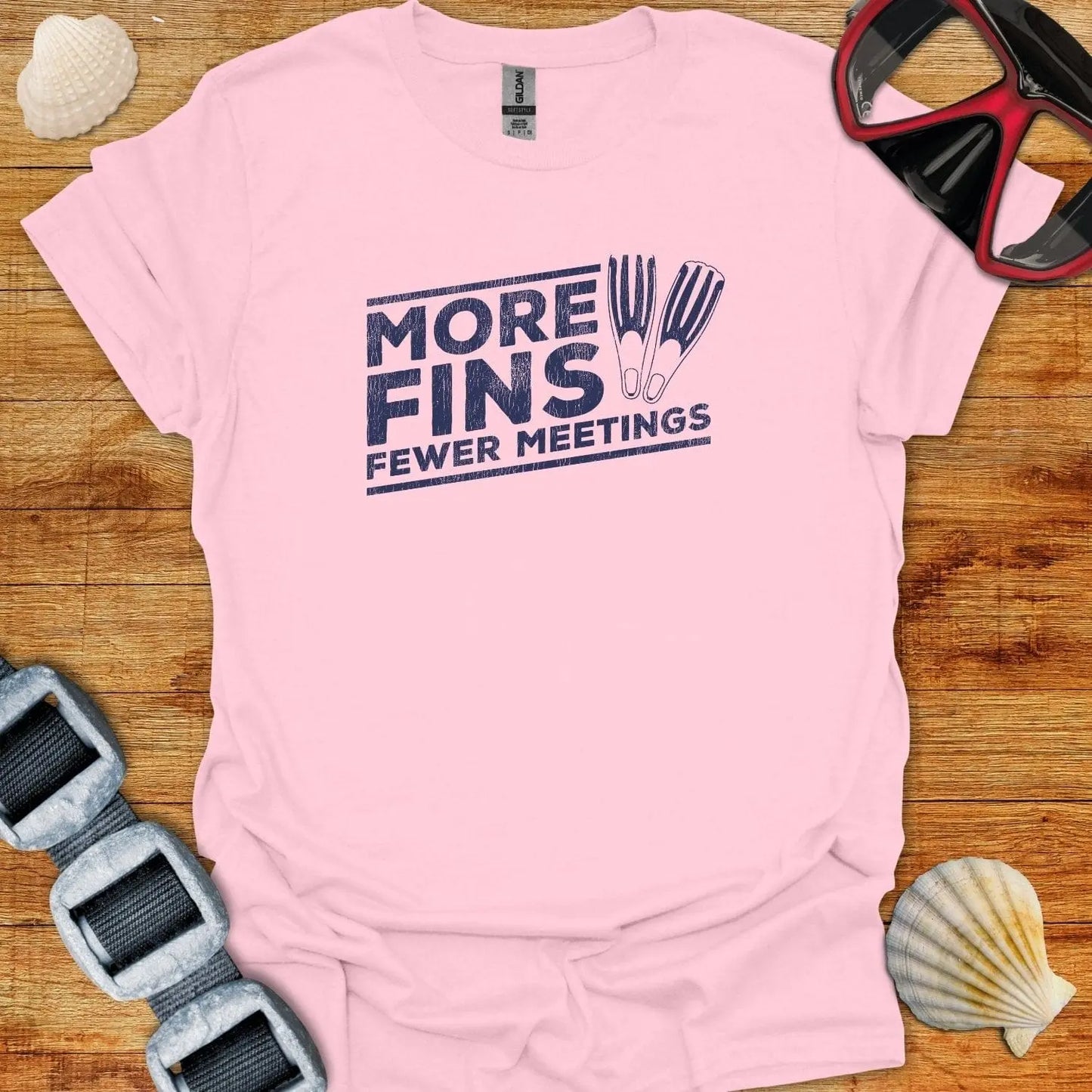 T-Shirt Light Pink / S More Fins