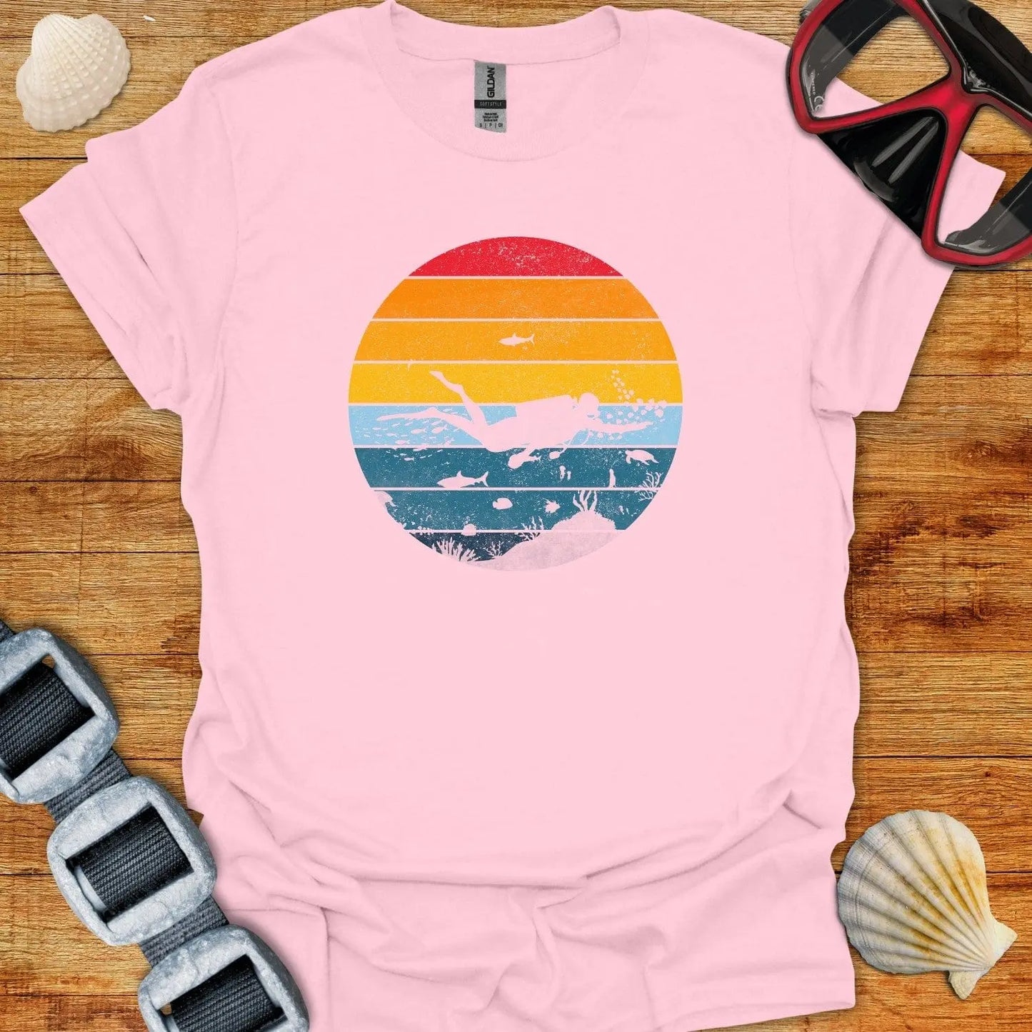 T-Shirt Light Pink / S Sunset Diver