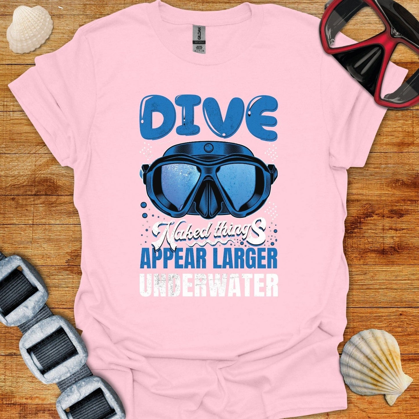 T-Shirt Light Pink / S Things Appear Larger