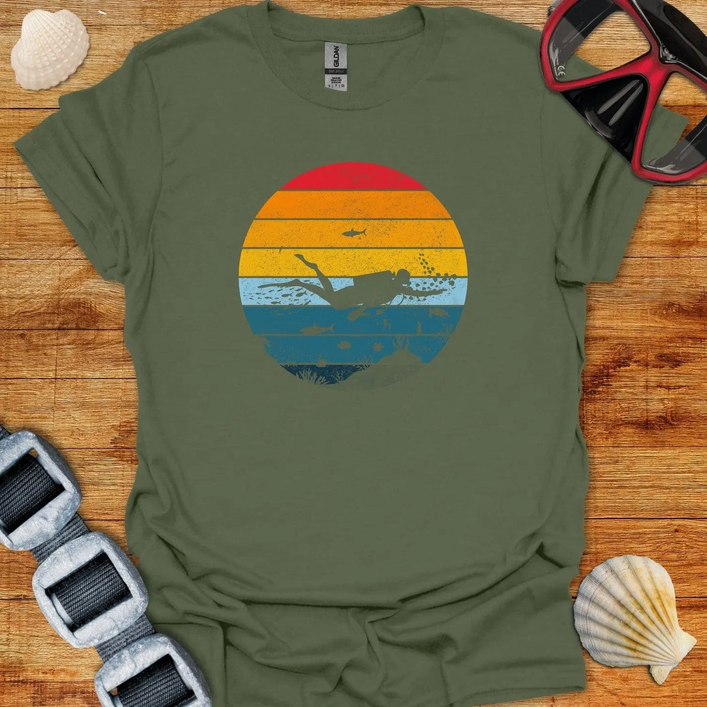 T-Shirt Military Green / S Sunset Diver