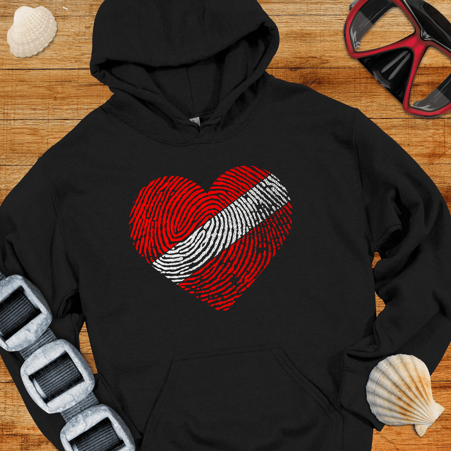Hoodie Black / S Diver Heart Hoodie