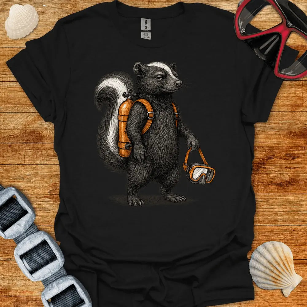 T-Shirt Black / S Diving Skunk T-Shirt