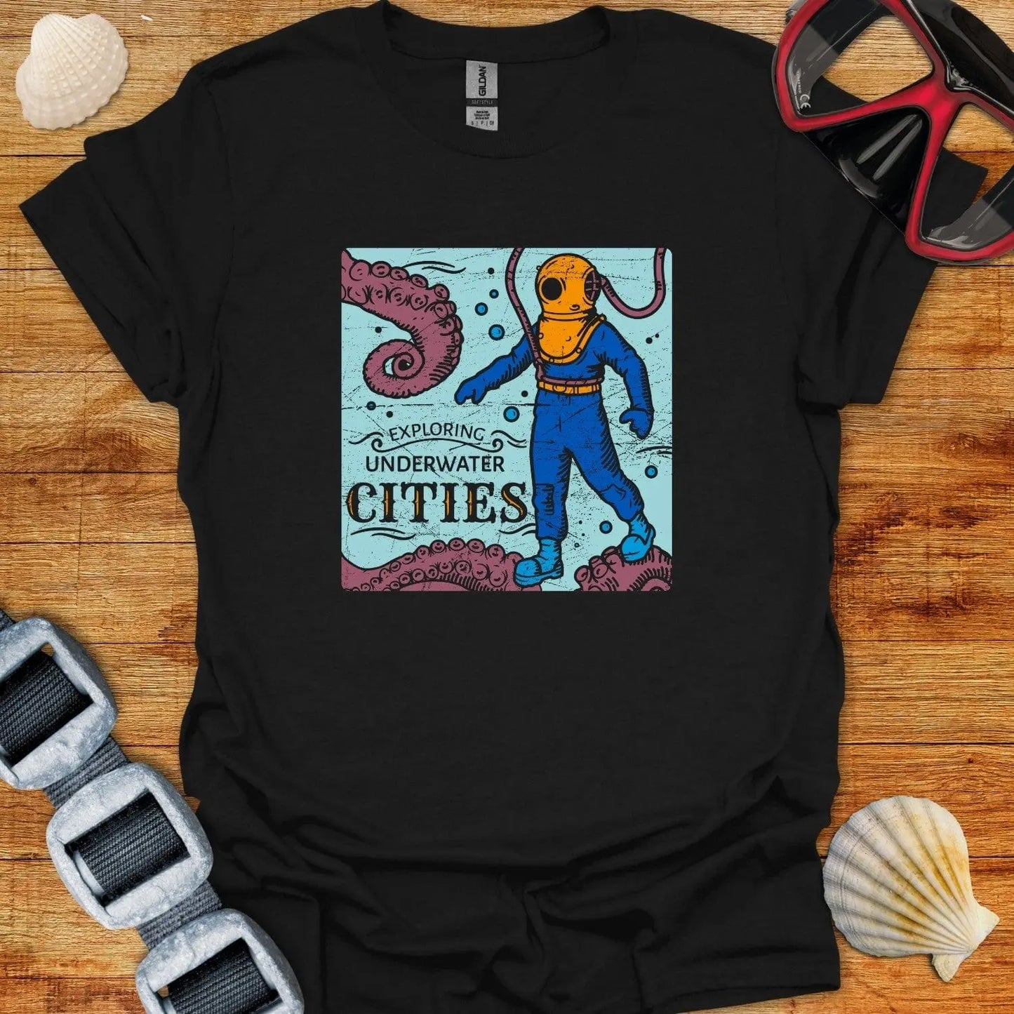 T-Shirt Black / XS Exploring Underwater Cities