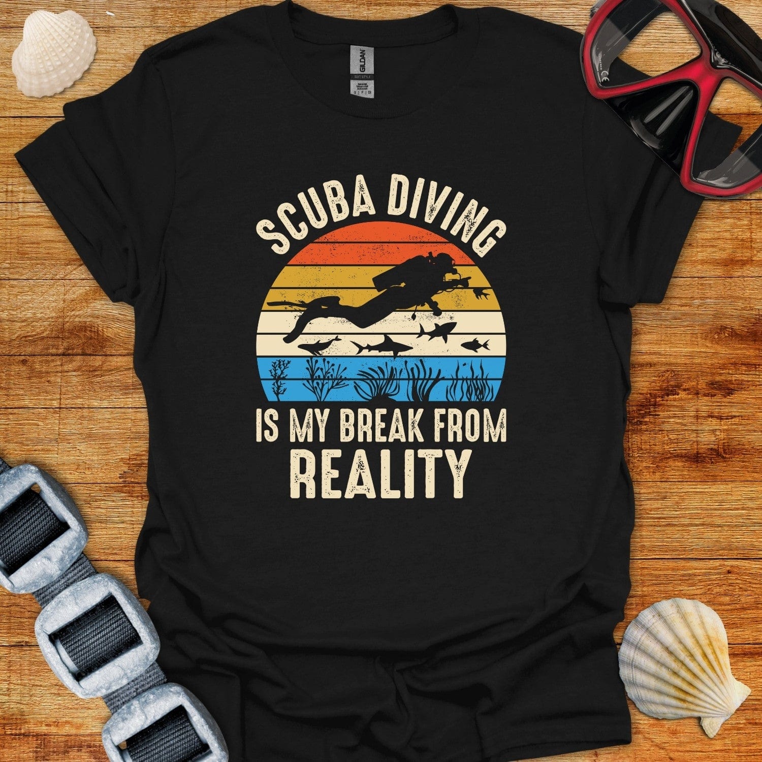 T-Shirt Black / XS Scuba Break From Reality