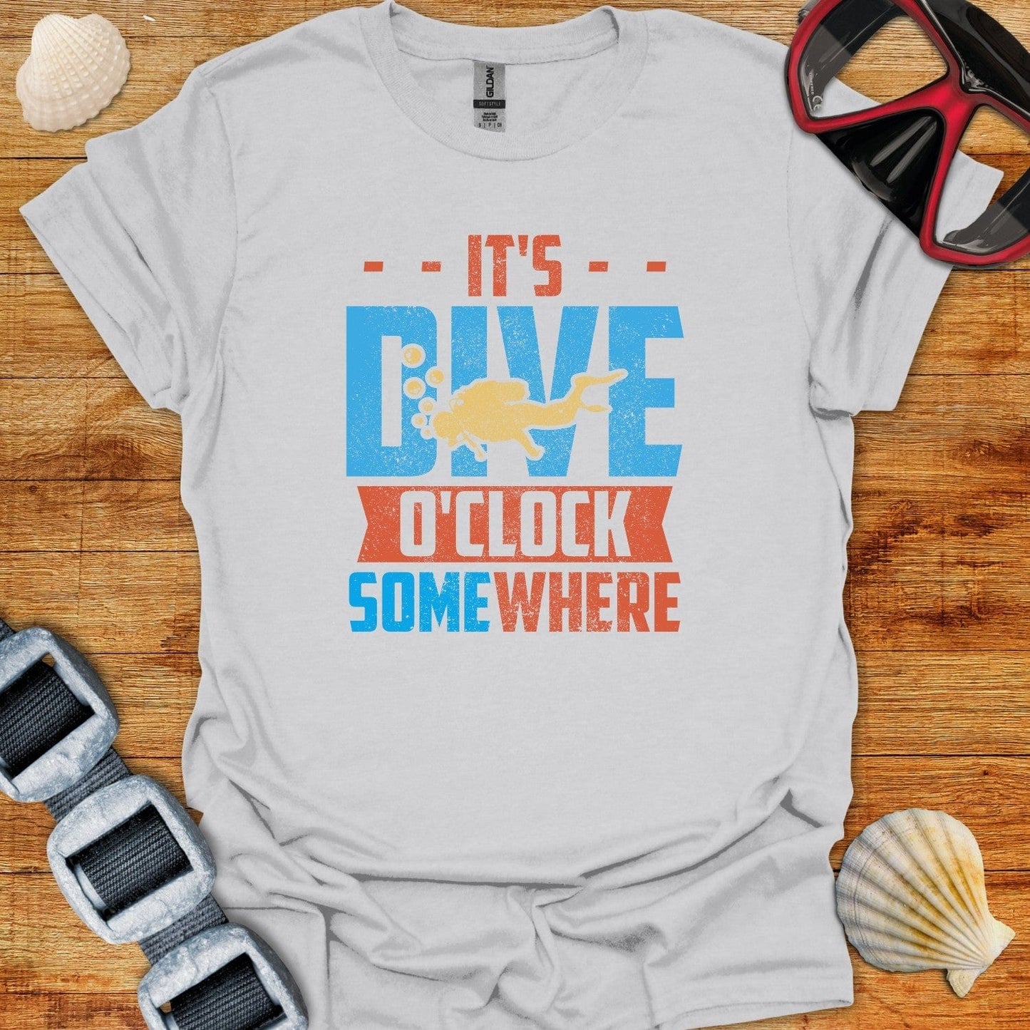 T-Shirt Ice Grey / S It's Dive O'clock Somewhere