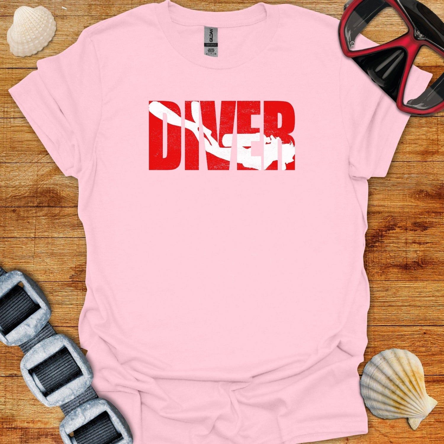 T-Shirt Light Pink / S Bold Diver