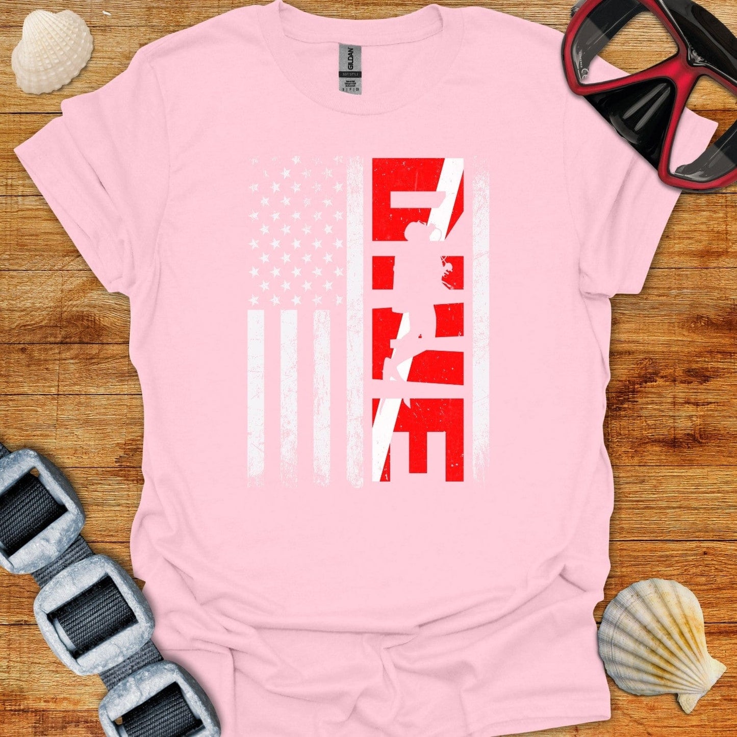 T-Shirt Light Pink / S DIver USA Flag