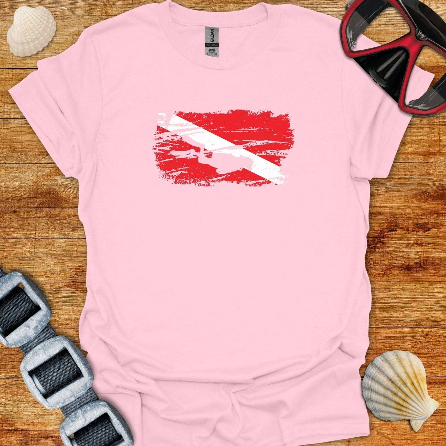 T-Shirt Light Pink / S Grunge Diver Flag