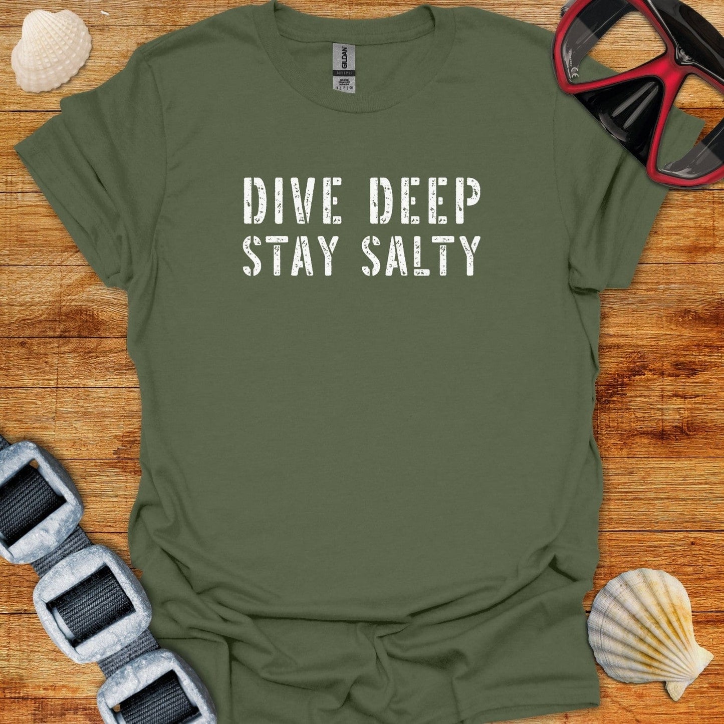 T-Shirt Military Green / S Dive Deep Stay Salty
