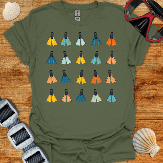 T-Shirt Military Green / S Fins T-Shirt