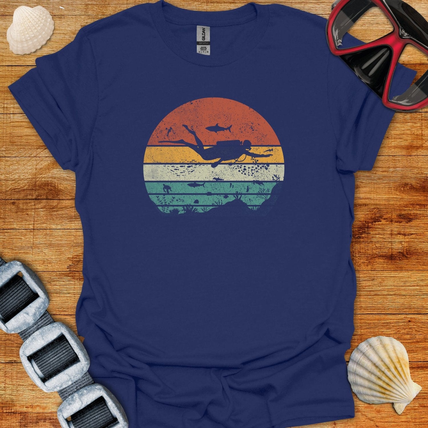 T-Shirt Navy / S Retro Sun