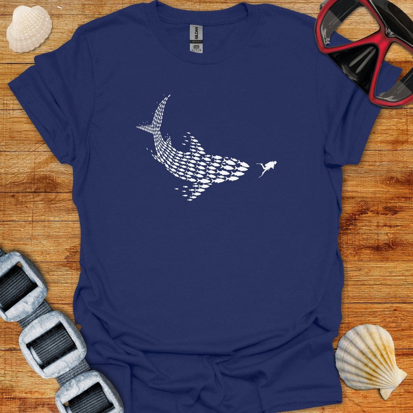 T-Shirt Navy / XS Big Fish