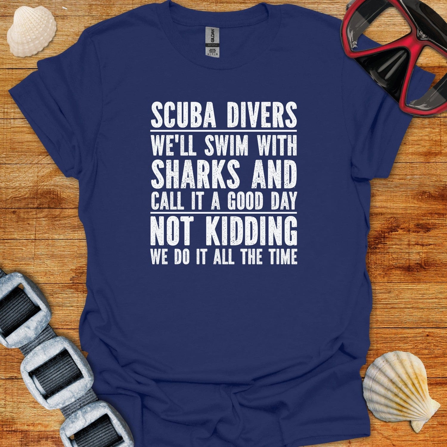 T-Shirt Navy / XS Scuba Divers Swim With Sharks